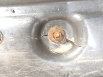 Защита топливного бака Volkswagen Amarok 2010-2020