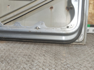 Дверь передняя левая Volkswagen Touran 2003 2010