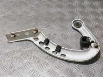 Петля багажника левая Volvo 700 series 1984-1990