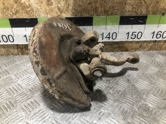 Кулак поворотный передний левый Vaz 2105 