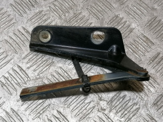 Петля капота правая Vaz Niva 