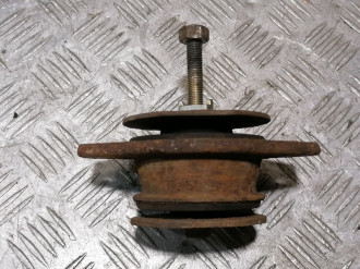 Опора двигателя правая Vaz 2112 