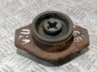 Опора двигателя левая Vaz 2112 