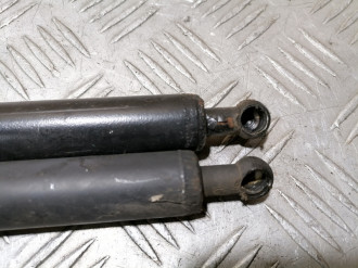 Амортизатор двери багажника Vaz 2112 