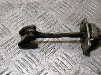 Ограничитель двери задний Vaz Niva 