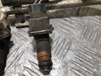 Форсунка двигателя Vaz 2114 