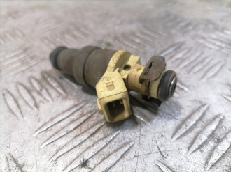 Форсунка двигателя Vaz 2114 