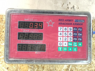 Петля капота правая Vaz 2107