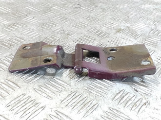 Петля капота правая Vaz 2107 