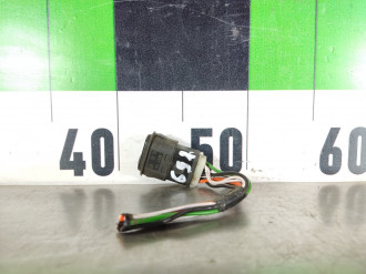 Кнопка стеклоподъемника Vaz 2114 