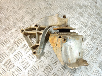 Кронштейн двигателя Vaz 2110 