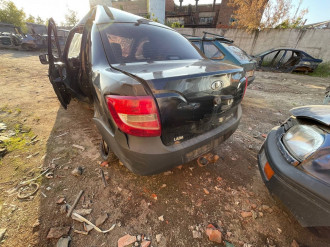 В разборе Vaz Granta  