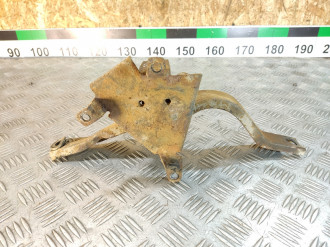 Кронштейн кпп Vaz Niva 