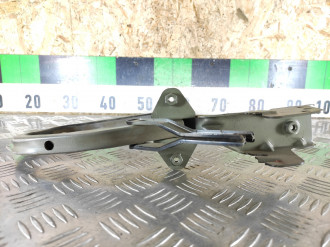 Петля крышки багажника правая Vaz Granta  