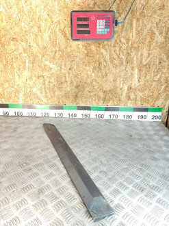 Молдинг двери задней левой Vaz Granta  