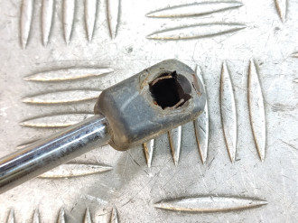 Амортизатор двери багажника Vaz 2112 