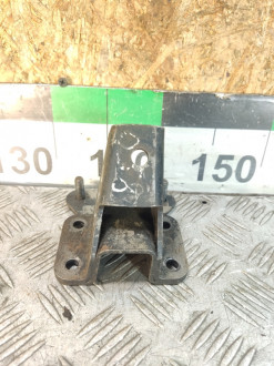 Кронштейн двигателя Vaz Niva 