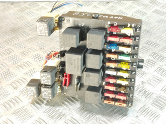 Блок предохранителей салонный Vaz Niva 