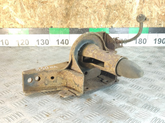 Кронштейн передней балки левый Vaz Niva 