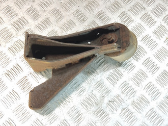 Опора двигателя левая Vaz Niva 