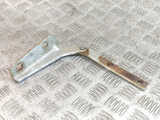 Петля капота правая Vaz Niva 