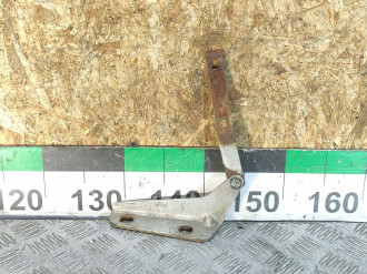 Петля капота левая Vaz Niva 