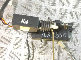 Замок двери передней левой Vaz Niva 