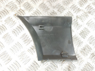 Молдинг крыла переднего правый Vaz Niva 