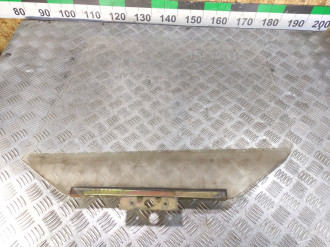 Стекло двери задней правой Vaz Niva 