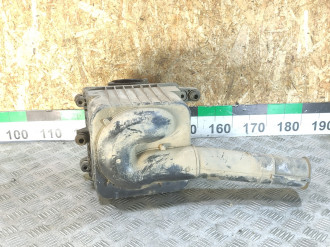 Корпус воздушного фильтра Vaz Niva 