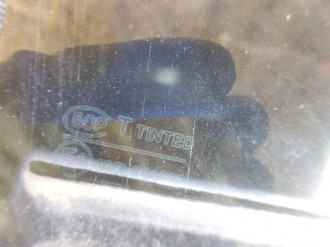 Стекло двери задней правой Vaz 2112 