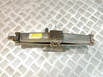 Домкрат Vaz Niva 