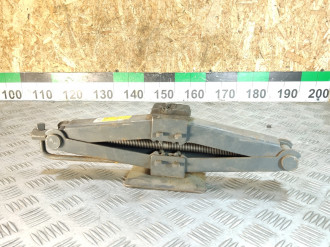 Домкрат Vaz Niva 