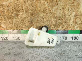 Бачок омывателя лобового стекла Vaz Niva 