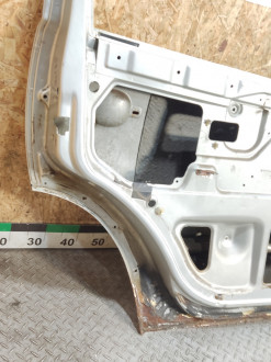 Дверь задняя левая Vaz Niva 