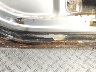 Дверь задняя левая Vaz Niva 