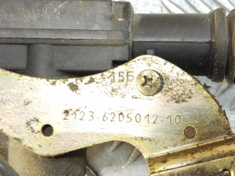 Замок двери задней правой Vaz Niva 