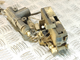 Замок двери задней правой Vaz Niva 