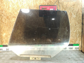 Стекло двери задней левой Vaz Niva 