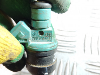 Форсунка двигателя Vaz 2110 